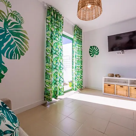 Oasi En Alondras Park Apartment *